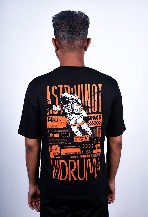 Astronaut T-Shirt – Explore the Unknown (Black)